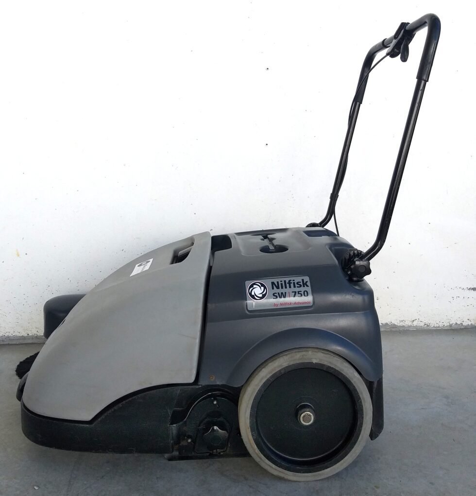 Nilfisk SW750 | Máquinas de Limpeza